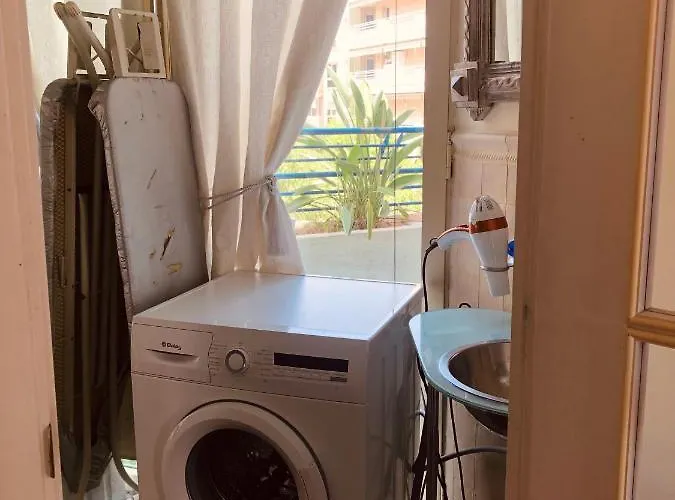 House Apartment *