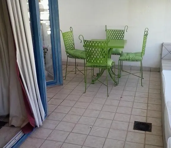 Apartment House